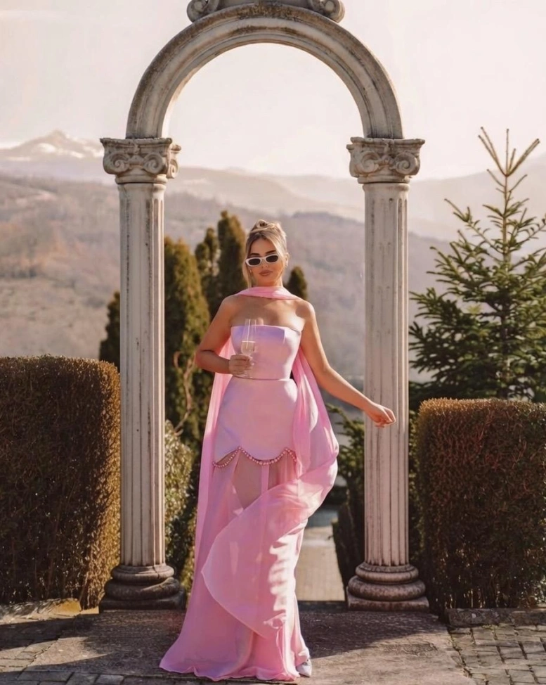 Рокля Tulum Розова