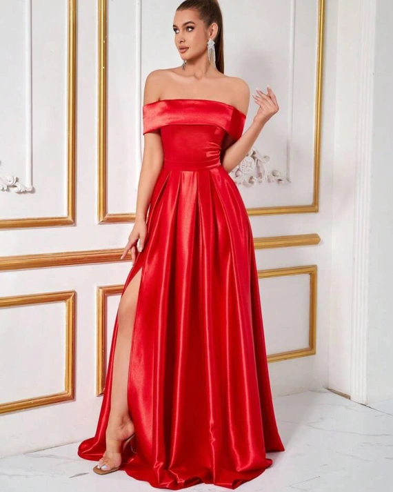 Рокля Lia Червена