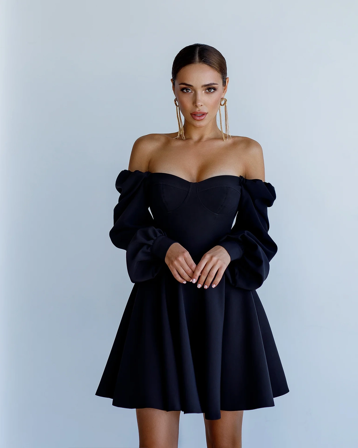 Рокля Kylie Черна