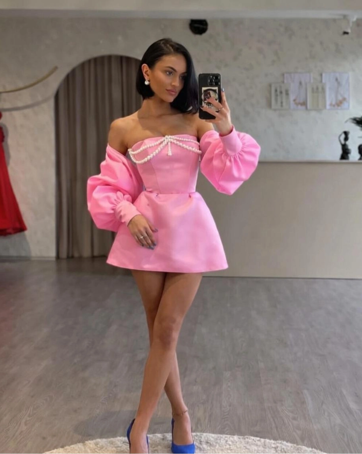 Рокля mini Merra Розова с буфан ръкави