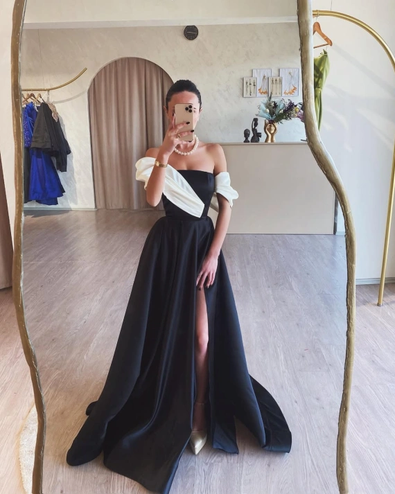 Рокля Alice Черна