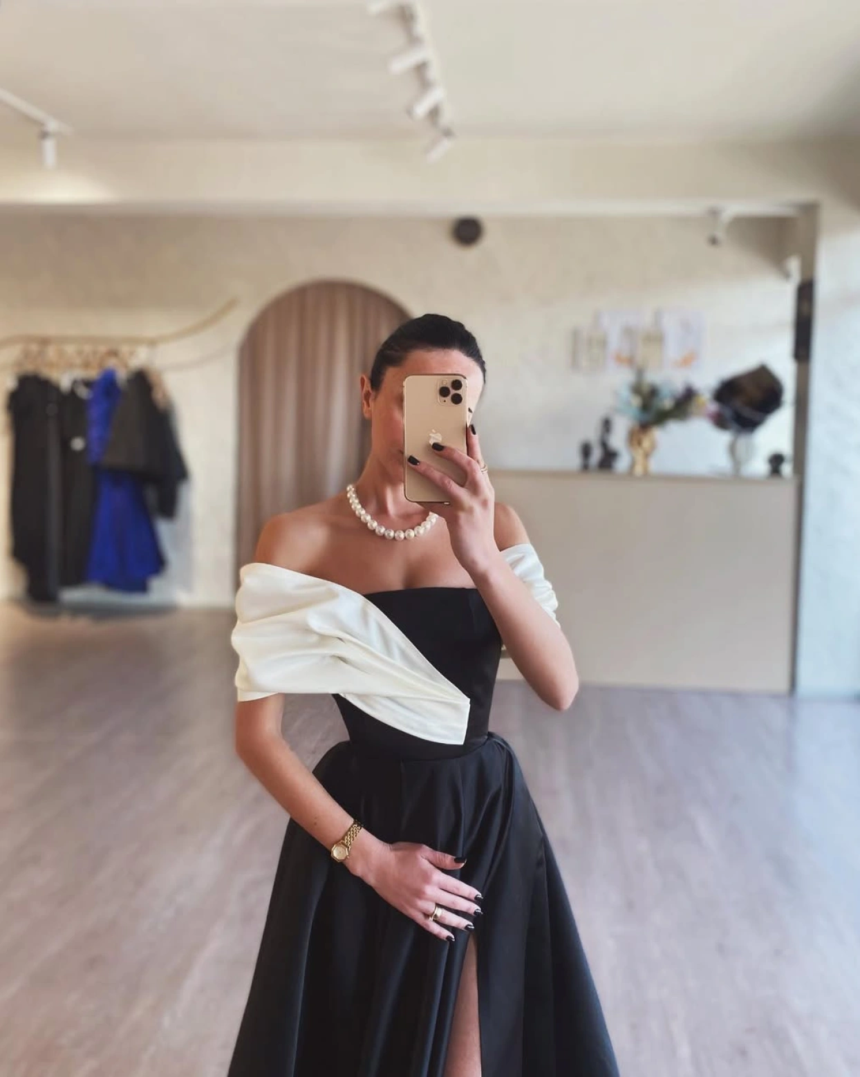 Рокля Alice Черна