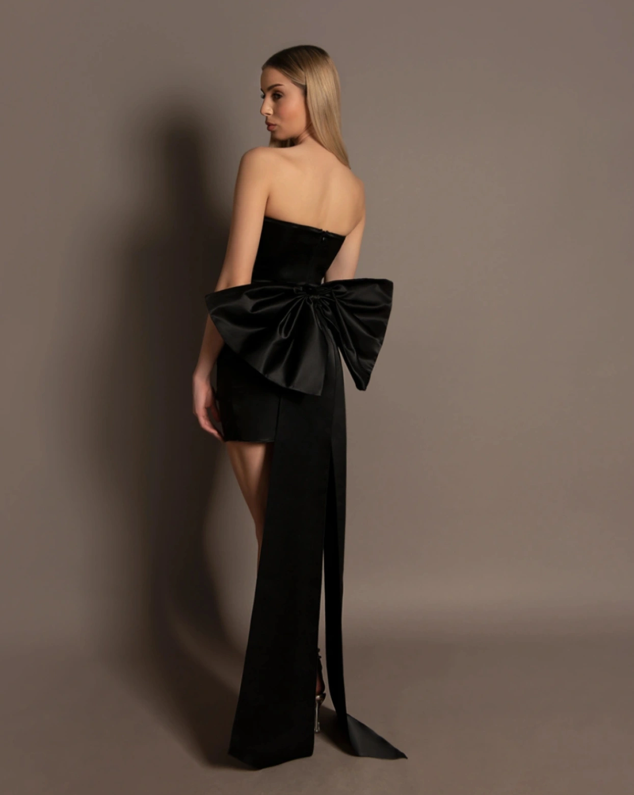 Рокля Valentine Черна