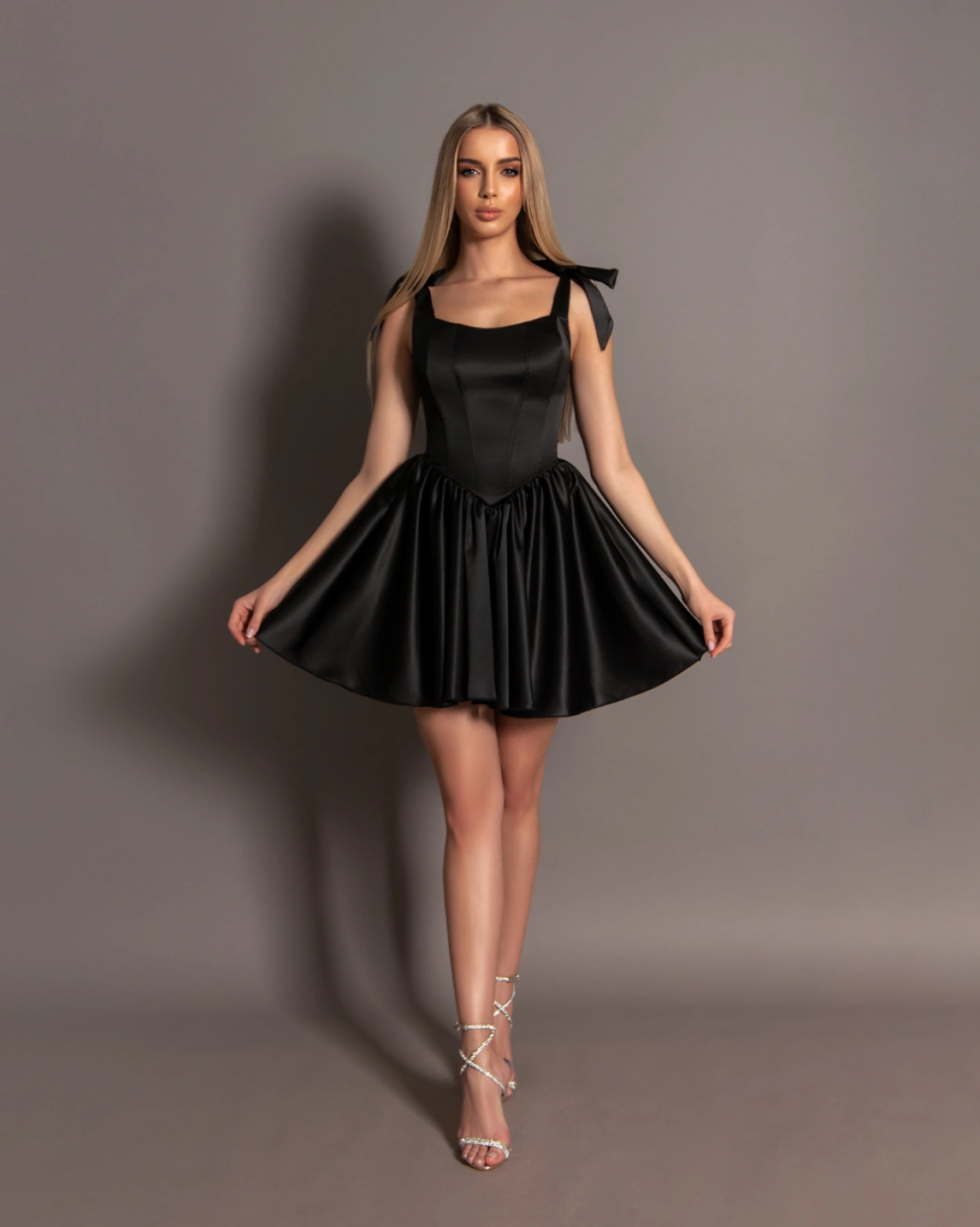 Рокля Eliza Черна