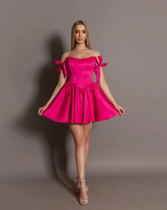 Рокля Eliza Фуксиева