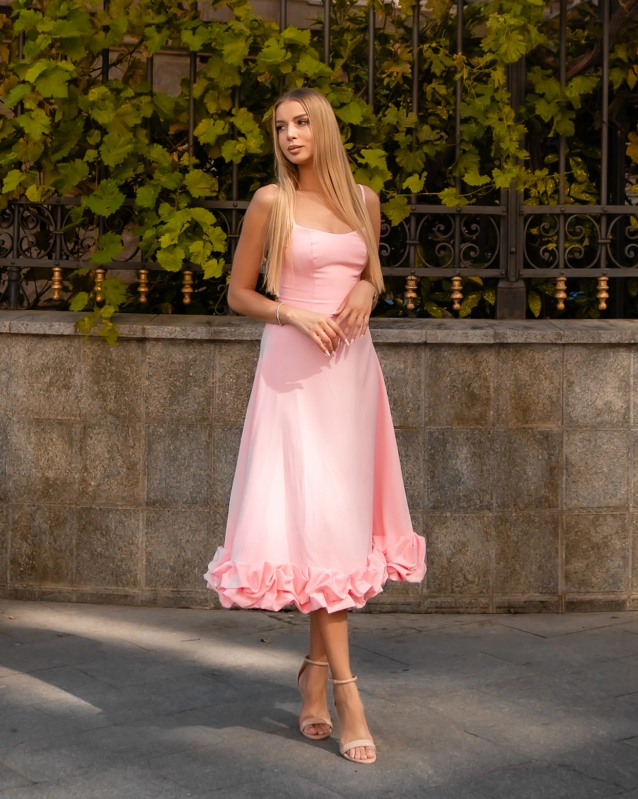 Рокля Juliana Розова