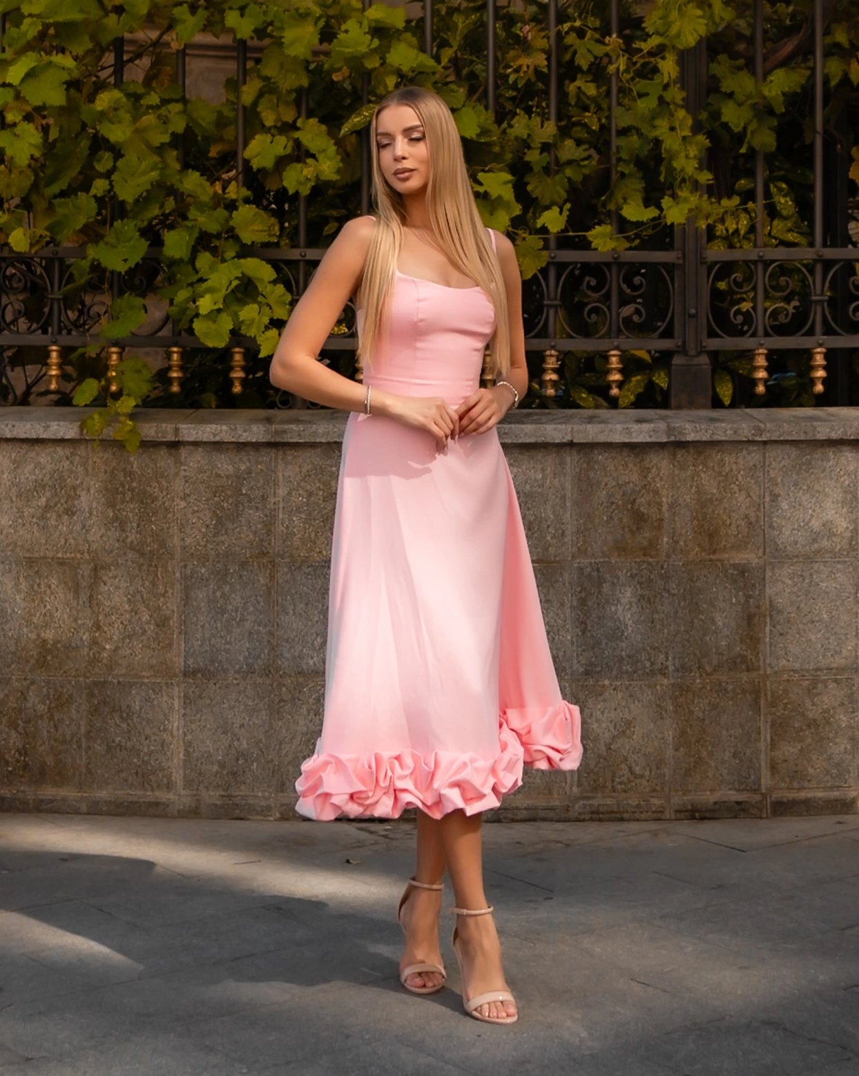 Рокля Juliana Розова