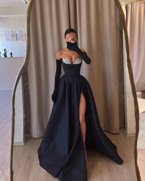 Рокля Denise Черна