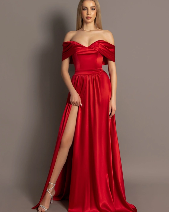 Рокля Adele Червена