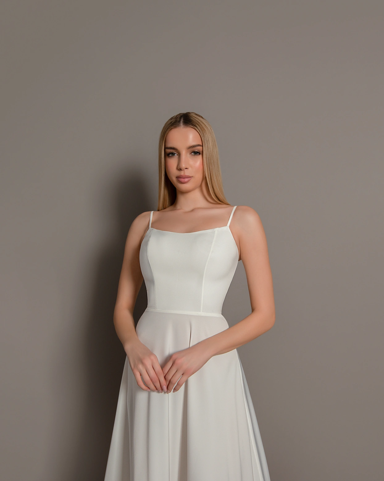 Рокля Juliana Бяла