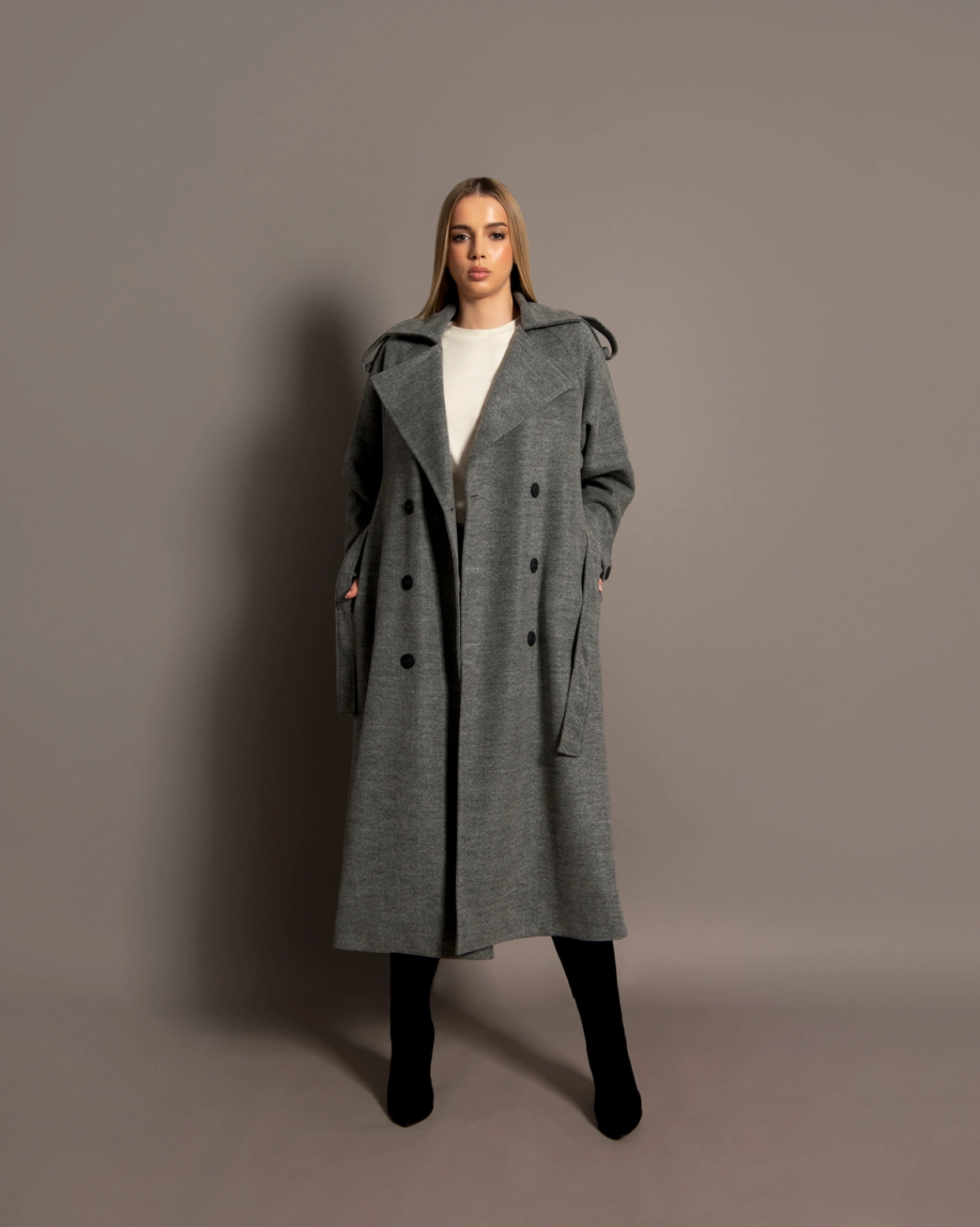 Палто Kevin Сиво закопчаване с копчета, подплатено отвътре