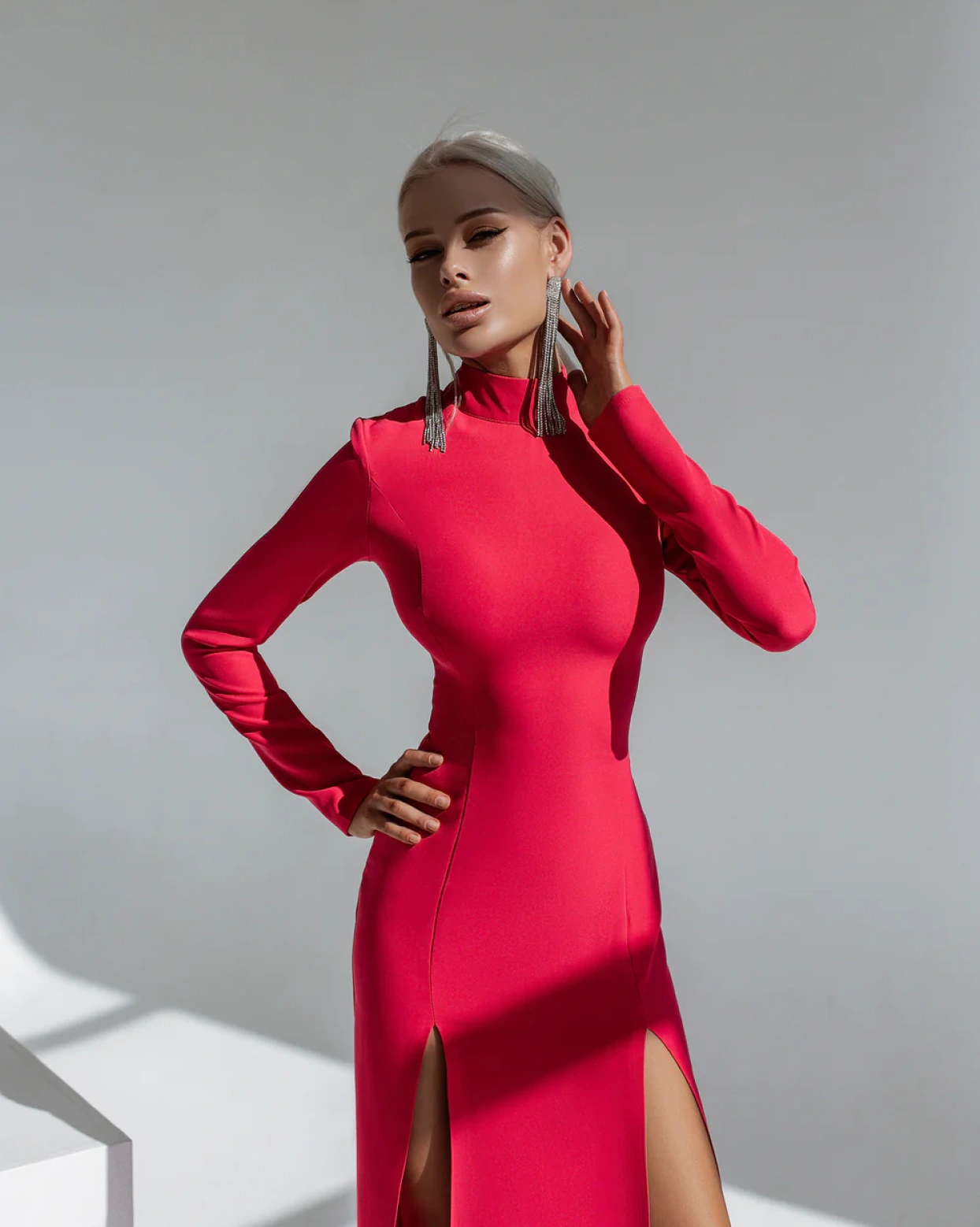 Рокля Artemis Червена