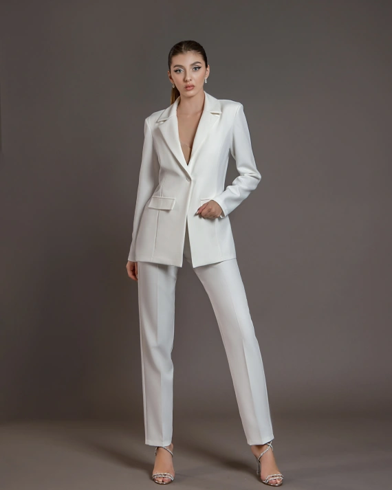 Костюм Amira Бял 2 части